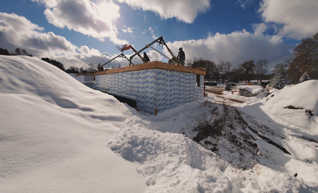 Insulated foundation walls on a winter build