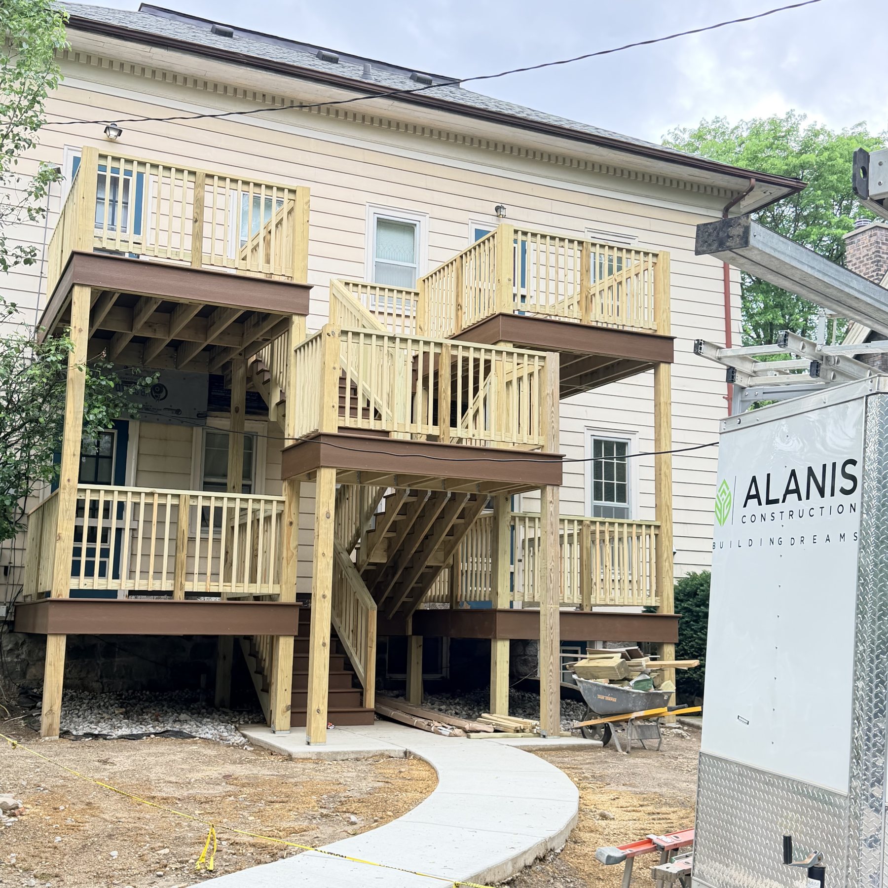Two-level decks and stairs